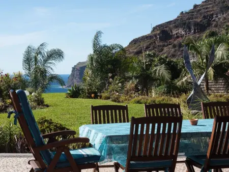 Ferienvilla mit Infinity Pool, Maison 6 personnes à Arco da Calheta - Photo 10