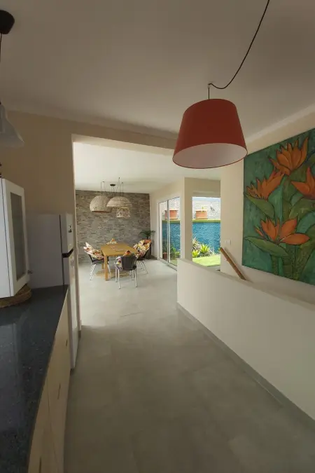 Cottage aus Stein mit Blick auf das Wasser, Maison 5 personnes à Arco da Calheta - Photo 8