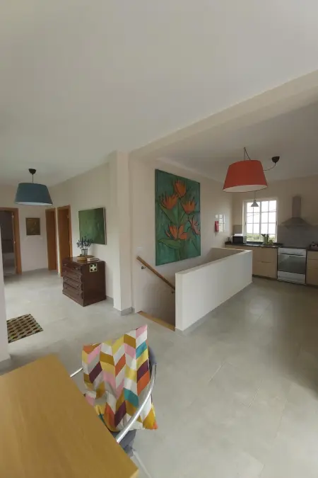 Cottage aus Stein mit Blick auf das Wasser, Maison 5 personnes à Arco da Calheta - Photo 11