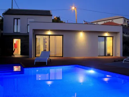 in Estreito Da Calheta mit Privatem Pool und Meerblick - Photo 4