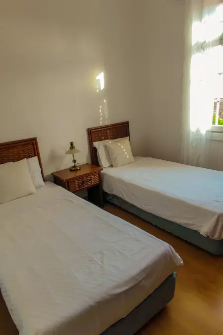 Typische Bauernhof-Wohnung, Appartement 5 personnes à Arco da Calheta - Photo 27
