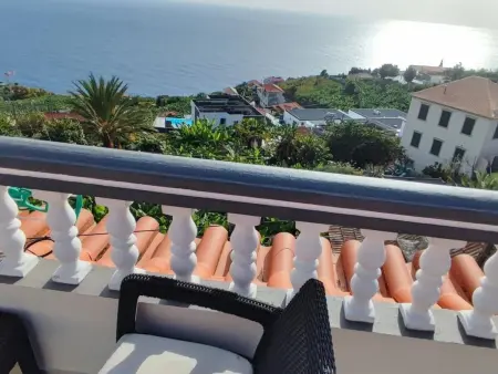 Dachterrasse sonnig und perfekte Aussicht apt, Appartement 2 personnes à Arco da Calheta - Photo 24
