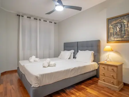 für 4 Personen ca. 130 m&sup2; in São Martinho, Madeira (Südküste von Madeira) - Photo 1
