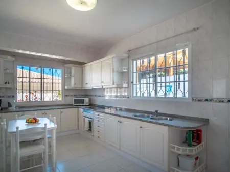 Villa mit Gartenblick, Maison 8 personnes à Madeira Funchal - Photo 12