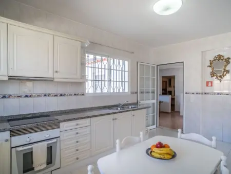 Villa mit Gartenblick, Maison 8 personnes à Madeira Funchal - Photo 14