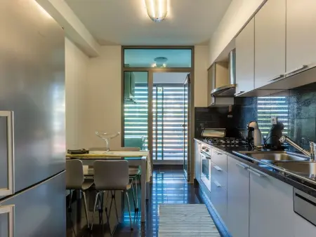 Eine moderne Wohnung in hervorragender Lage., Appartement 2 personnes à Madeira Funchal - Photo 15