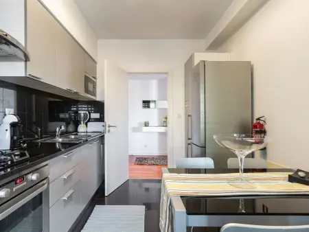 Eine moderne Wohnung in hervorragender Lage., Appartement 2 personnes à Madeira Funchal - Photo 16