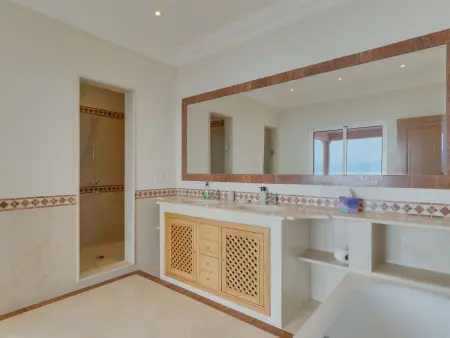 Villa Pembe bei Holiday Rental Madeira, Maison 6 personnes à Madeira Funchal - Photo 25