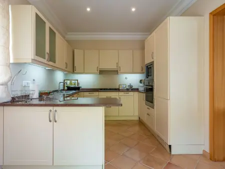Elegante Ferienwohnung mit Gemeinschaftspool und Wellnessbereich - Photo 10
