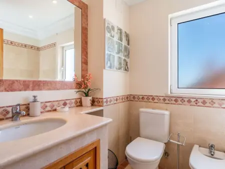 Elegante Ferienwohnung mit Gemeinschaftspool und Wellnessbereich - Photo 19