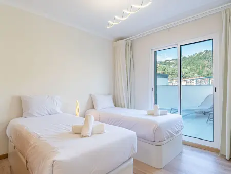 Sonnenblume  mit Gemeinschaftspool, Appartement 6 personnes à Madeira Caniço - Photo 4
