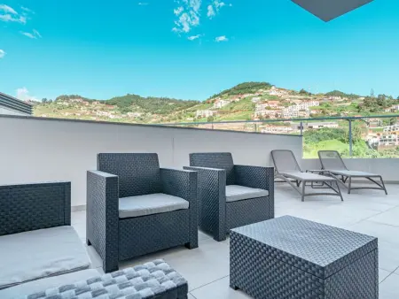 Sonnenblume  mit Gemeinschaftspool, Appartement 6 personnes à Madeira Caniço - Photo 24
