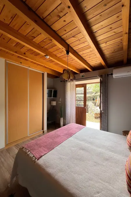 Vinea Lava  mit Blick auf das Wasser, Maison 5 personnes à Prainha - Photo 9