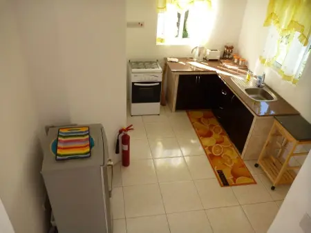 Erdgeschosswohnung mit Grill in Mare Anglaise, Appartement 2 personnes à Beau Vallon - Photo 8