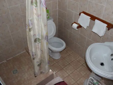 Erdgeschosswohnung mit Grill in Mare Anglaise, Appartement 2 personnes à Beau Vallon - Photo 20