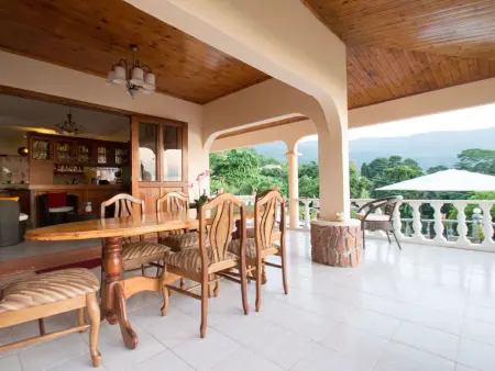 Erdgeschosswohnung mit Grill in Mare Anglaise, Appartement 2 personnes à Beau Vallon - Photo 27