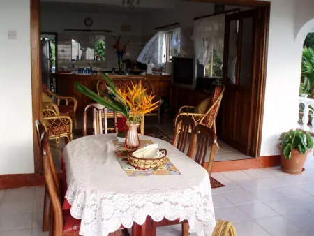 Erdgeschosswohnung mit Grill in Mare Anglaise, Appartement 2 personnes à Beau Vallon - Photo 31