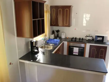 Charmante Ferienwohnung in Grand Anse mit Grill, Appartement 2 personnes à Beau Vallon - Photo 20