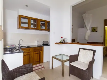 Appartement Merle mit Grill und Garten, Appartement 2 personnes à Beau Vallon - Photo 4