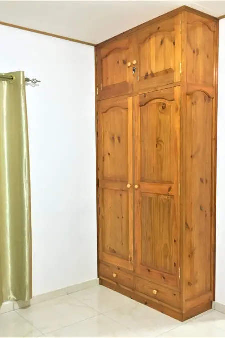 Horizon, klimatisierte Ferienwohnung mit Balkon, Appartement 4 personnes à Beau Vallon - Photo 14