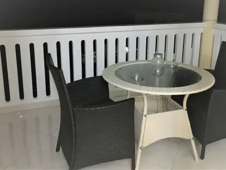 Horizon, klimatisierte Ferienwohnung mit Balkon, Appartement 4 personnes à Beau Vallon - Photo 31