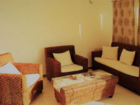 Horizon, klimatisierte Ferienwohnung mit Balkon, Appartement 4 personnes à Beau Vallon - Photo 33