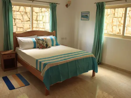 Horizon, klimatisierte Ferienwohnung mit Balkon, Appartement 4 personnes à Beau Vallon - Photo 38