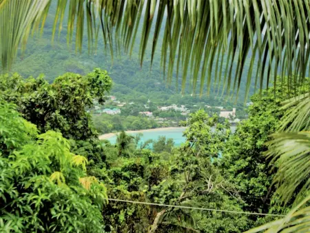 Horizon, klimatisierte Ferienwohnung mit Balkon, Appartement 4 personnes à Beau Vallon - Photo 44