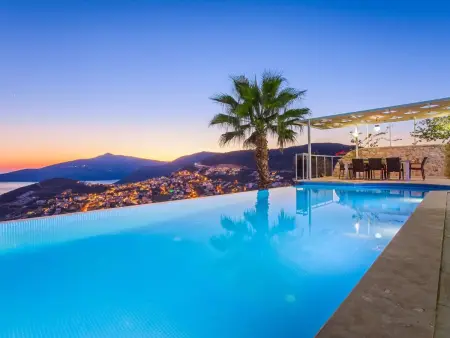 Villa für 10 P mit unglaublichem Ausblick, Maison 10 personnes à Kalkan - Photo 3