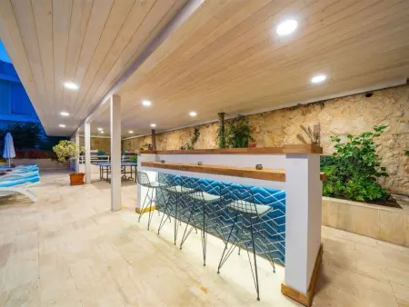Villa Blueline mit Pool und Meerblick, im Zentrum - Photo 9