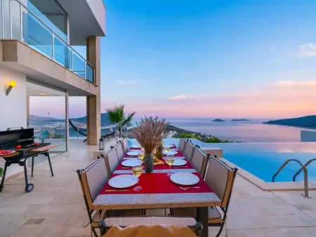 Villa Blueline mit Pool und Meerblick, im Zentrum - Photo 13