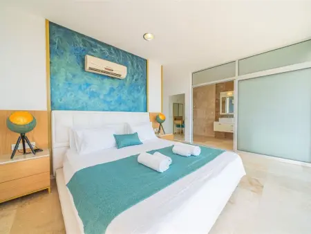 Villa Blueline mit Pool und Meerblick, im Zentrum - Photo 27