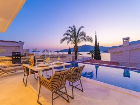 Villa direkt am Meer luxuriös für 4 Personen, Maison 4 personnes à Tasagil - Photo 13