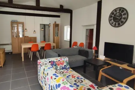 Mirabeau, Maison de charme avec piscine. - Photo 3