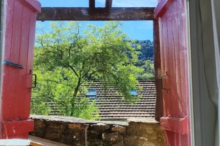 Mirabeau, Maison de charme avec piscine. - Photo 33