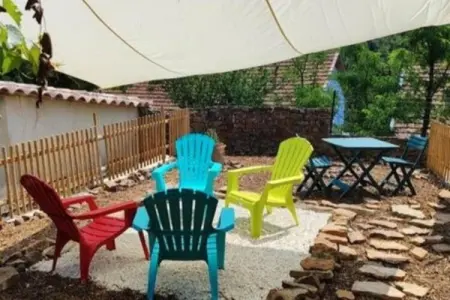 Mirabeau, Maison de charme avec piscine. - Photo 35