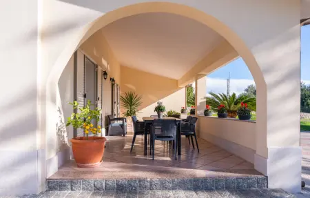 Maison 5 personnes à Floridia - Photo 1