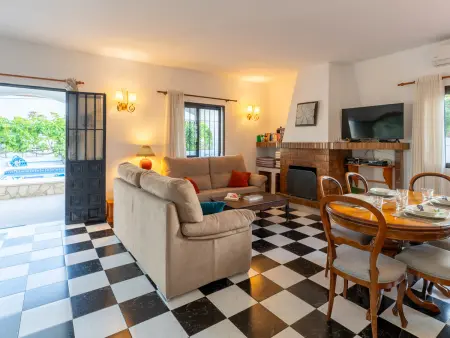 Charmante villa avec piscine privée et climatisation à Nerja - Photo 25