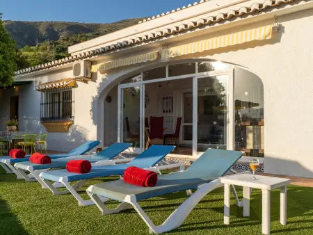 Excellente villa andalouse avec grande piscine privée - Photo 4
