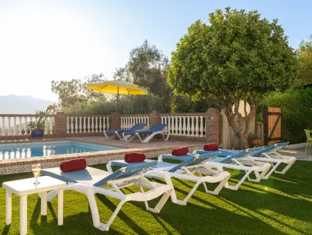 Excellente villa andalouse avec grande piscine privée - Photo 11