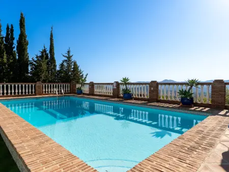 Excellente villa andalouse avec grande piscine privée - Photo 16