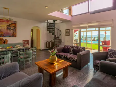 Excellente villa andalouse avec grande piscine privée - Photo 28