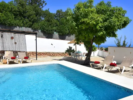 Maison de vacances à Nerja avec piscine privée et vue panoramique - Photo 1