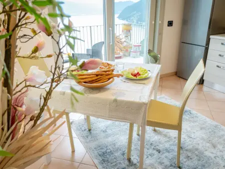 Serafino - Terrasse und Pool am Iseosee, Appartement 2 personnes à Fonteno - Photo 1