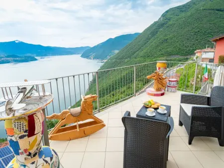 Serafino - Terrasse und Pool am Iseosee, Appartement 2 personnes à Fonteno - Photo 6