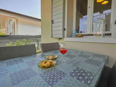 Schönes Ferienhaus Villetta Batik, Maison 6 personnes à Bardolino - Photo 42