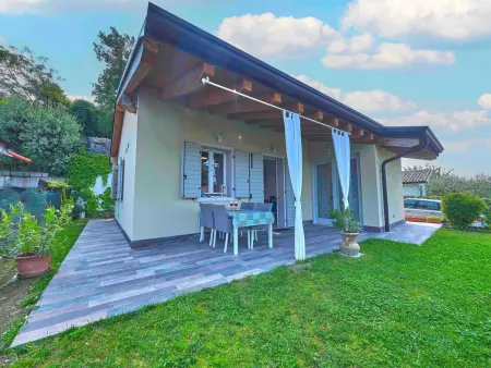 Schönes Ferienhaus Villetta Batik, Maison 6 personnes à Bardolino - Photo 46