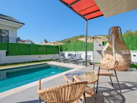 Große Villa in Fethiye Ausserhalb im grünen, Maison 8 personnes à Ölüdeniz - Photo 15