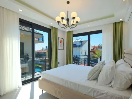 Große Villa in Fethiye Ausserhalb im grünen, Maison 8 personnes à Ölüdeniz - Photo 19