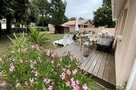 Résidence La Grande Combe, Villa avec jardin et barbecue dans un cadre paisible - Photo 2